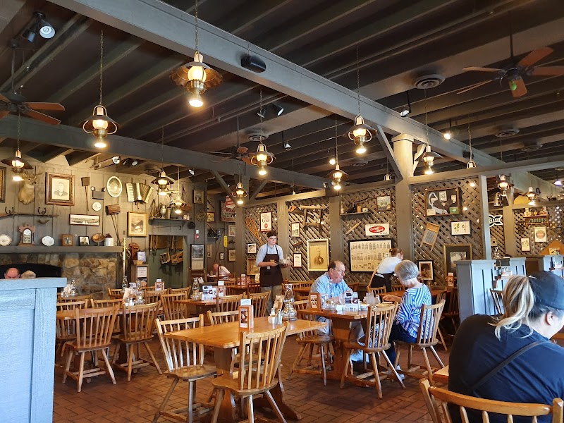 Cracker Barrel Old Country Store