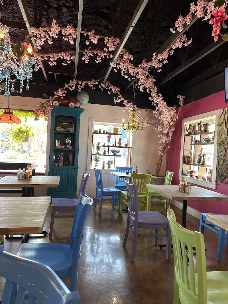 Santi’s West Ashley