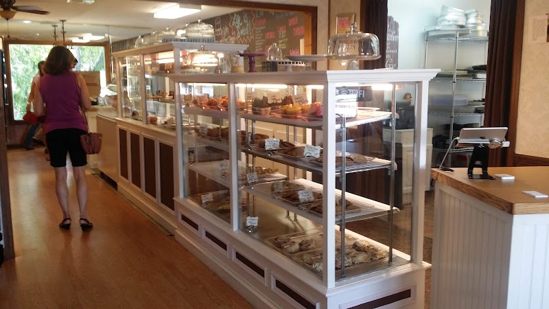 Life is Sweet Bakery