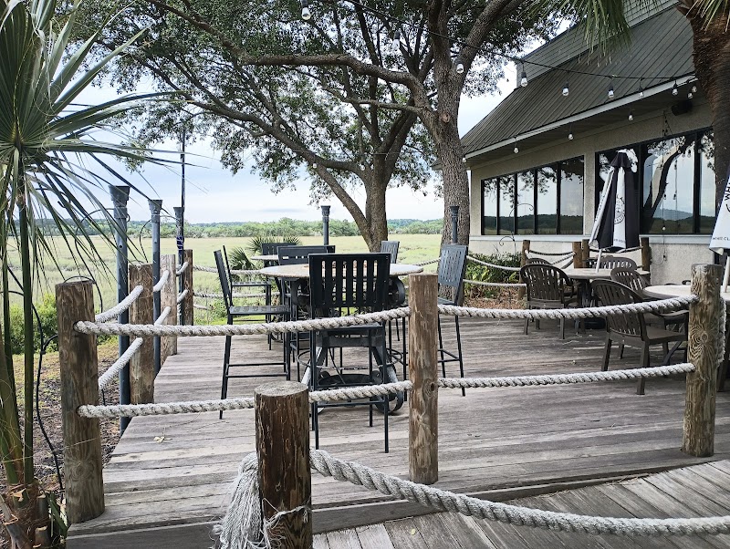 Gilligan's Seafood Restaurant- Beaufort