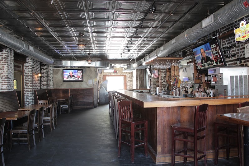 Midtown Bar & Grill