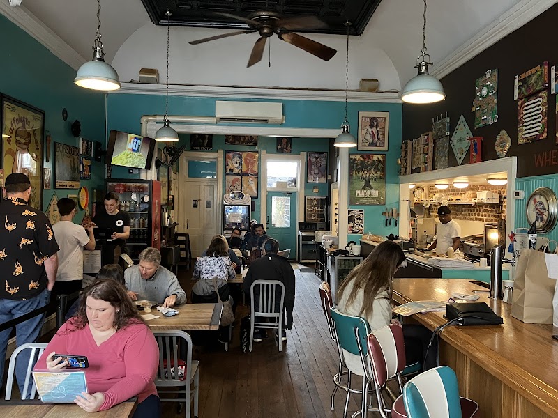 Brown Dog Deli