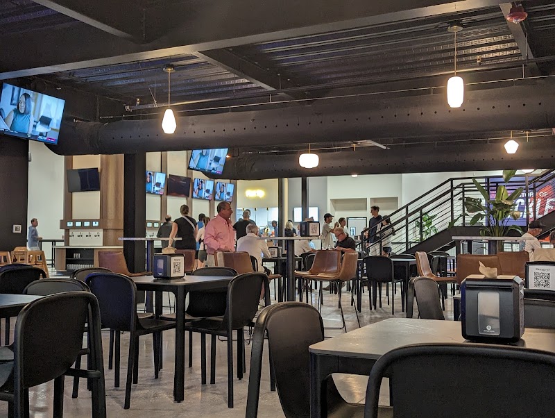Crush Yard - Restaurant, Bar, and Pickleball