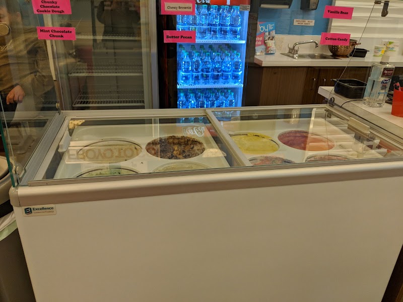 TCBY Azalea Square