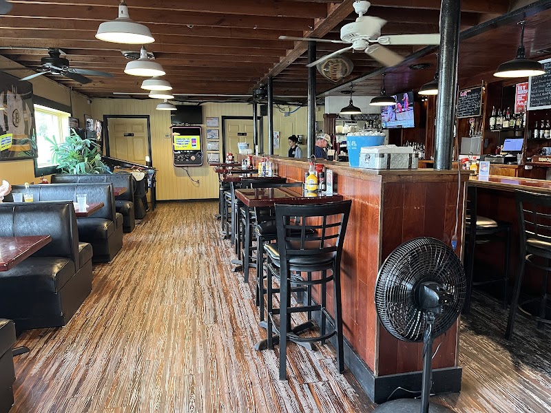 Art's Bar & Grill