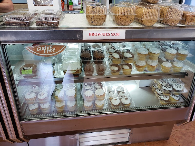 Cakes By the Sea