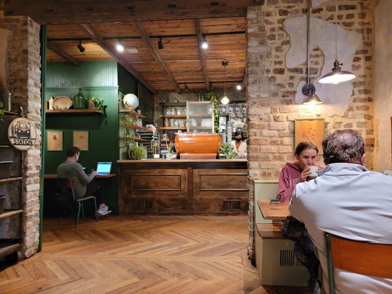 Harken Cafe