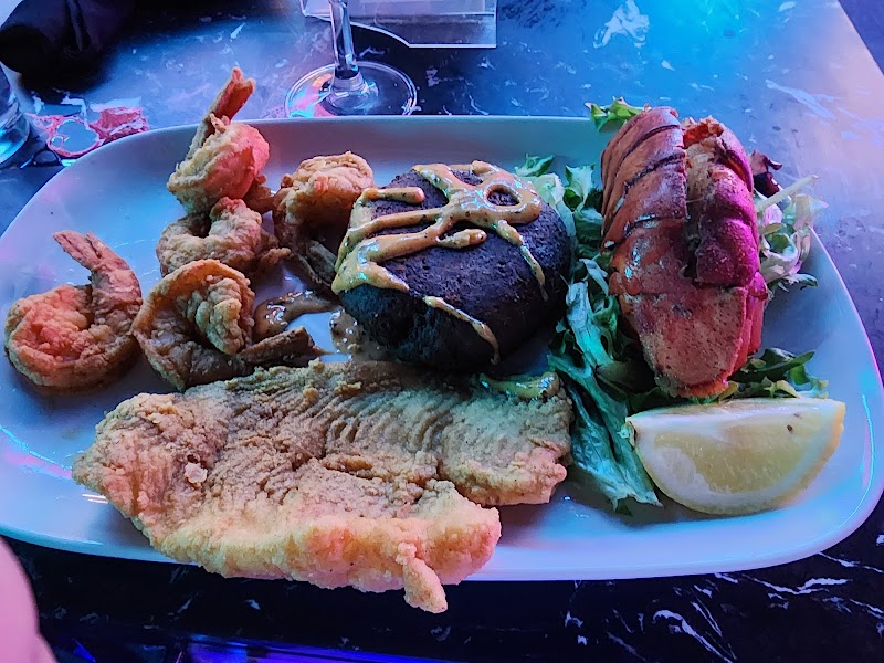 El Patio Caribbean Cuisine and Lounge