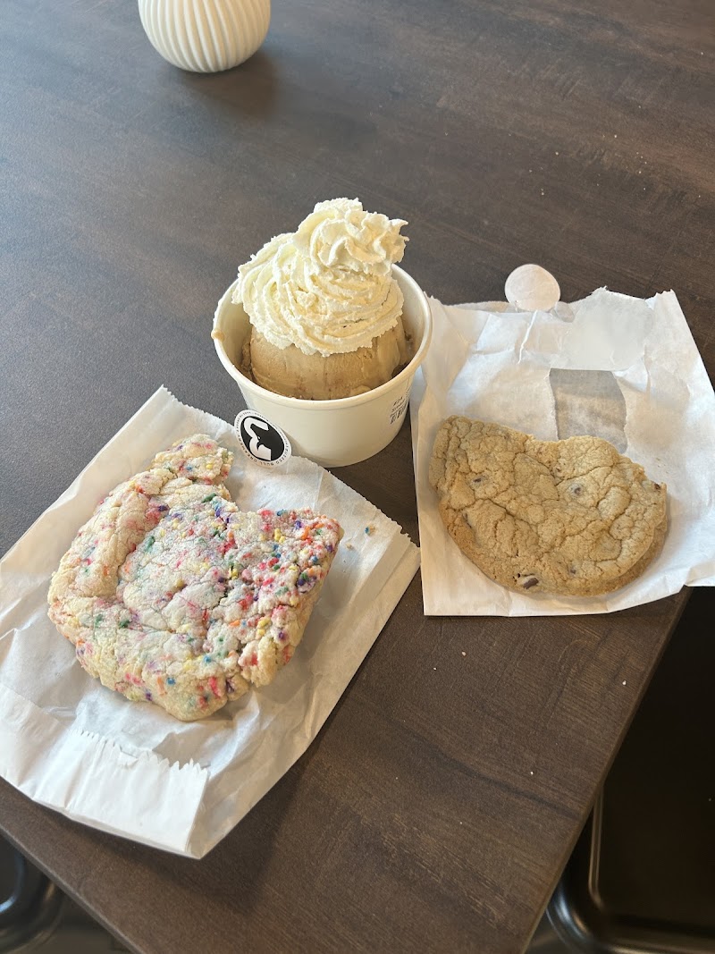Buzzed Bull Creamery - Charleston, SC