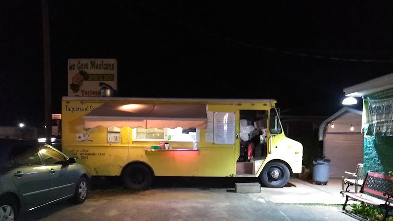 Taqueria El Sazón latino