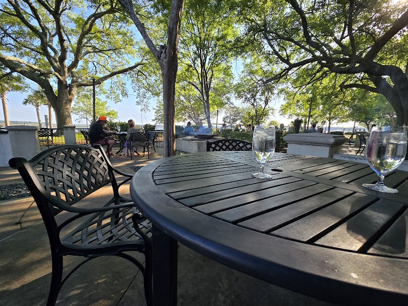 Saltus River Grill